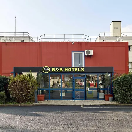 Cergy Hotel Pierrelaye