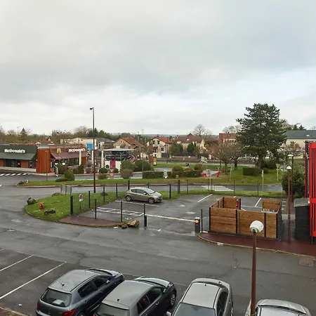 Hotel Cergy Pierrelaye