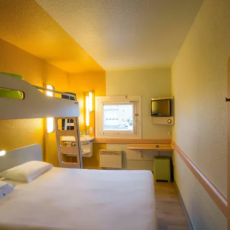 Hotel Cergy 3 Etoiles 3*