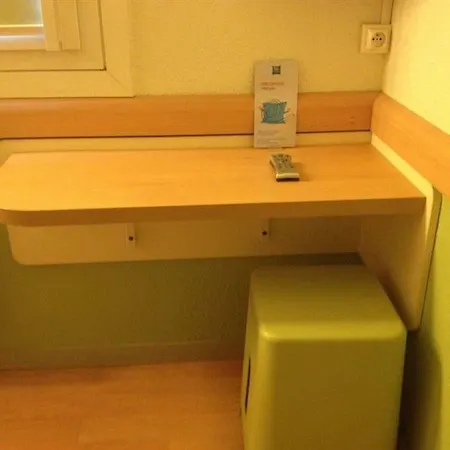 Cergy 2* Пьерле